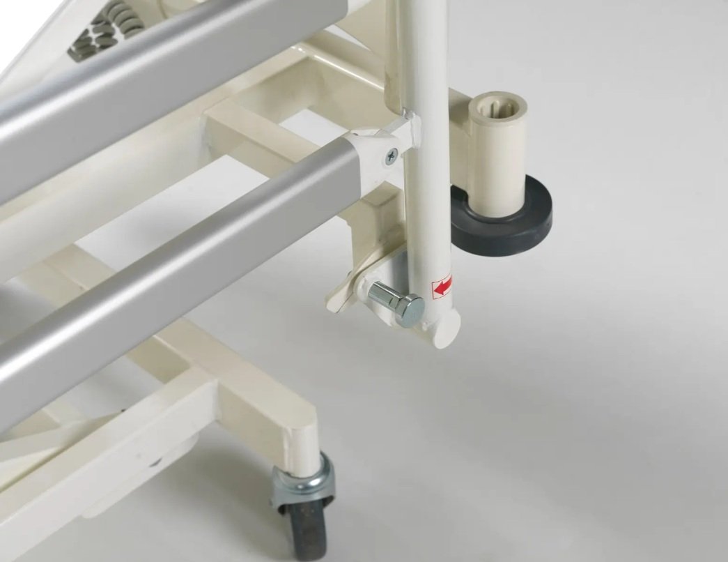 NITRO HB 6630 Кровать медицинская